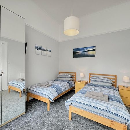 Hayfield Apartment Оубън Екстериор снимка